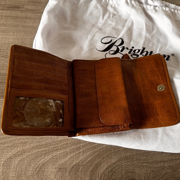 Brighton Heart Logo Canvas & Leather Shoulder Bag w/ Matching Wallet & Dust Bag - Picture 6 of 6